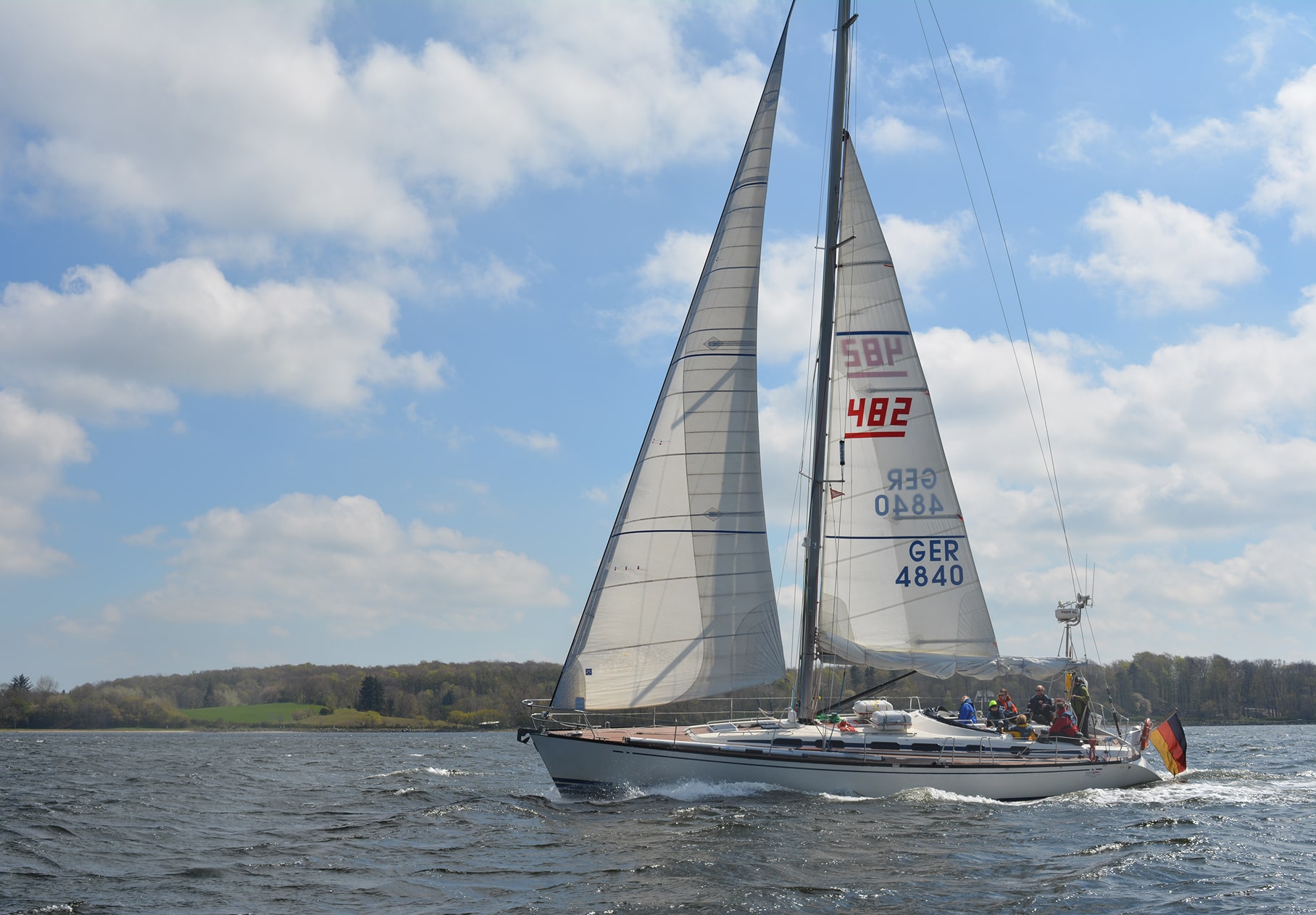 seetoern-ostsee-yachtsegeln-crew-welle-seesegeln-