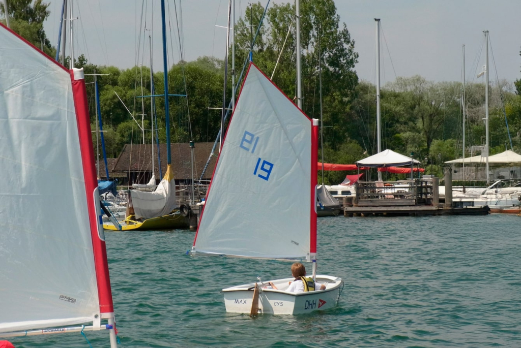 optimistenjolle-segelkurs-anfaenger-dhh-min