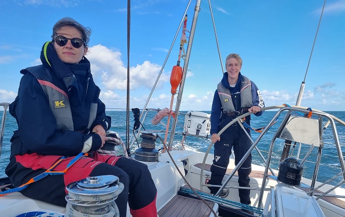 segeltoern-junge-leute-dhh-min